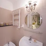 Apartament La Casetta Dei Genovesi In Centro Storico *