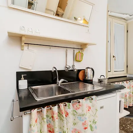 La Casetta Dei Genovesi In Centro Storico Apartment